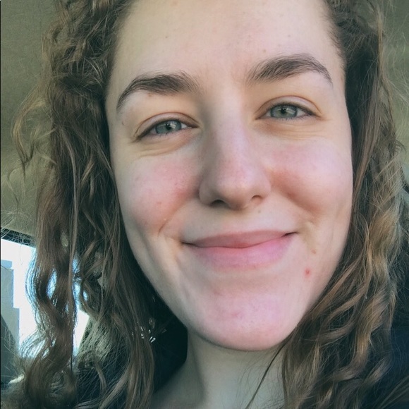 Meet your Posher, Alaina - Picture 1 of 1